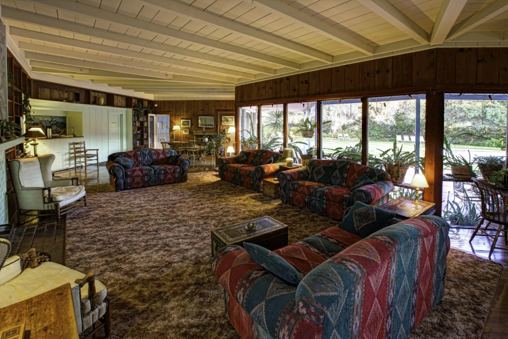 The Blue Sky Lodge