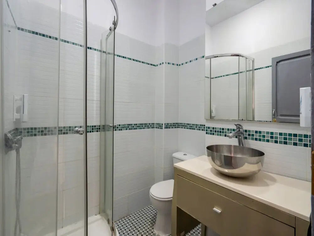 OYO Ruzafa Guesthouse
