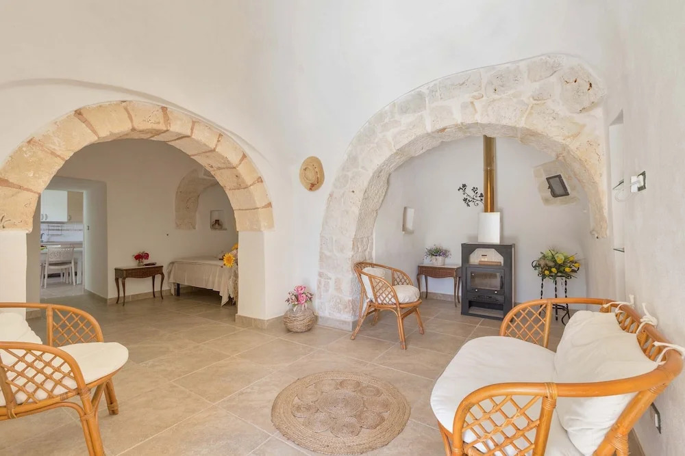 3229 Trullo Mimosa by Perle di Puglia