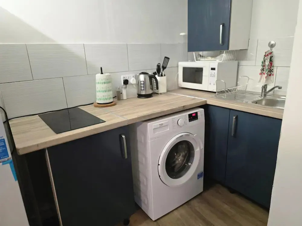 Entire Studio With 2 Extra Beds
