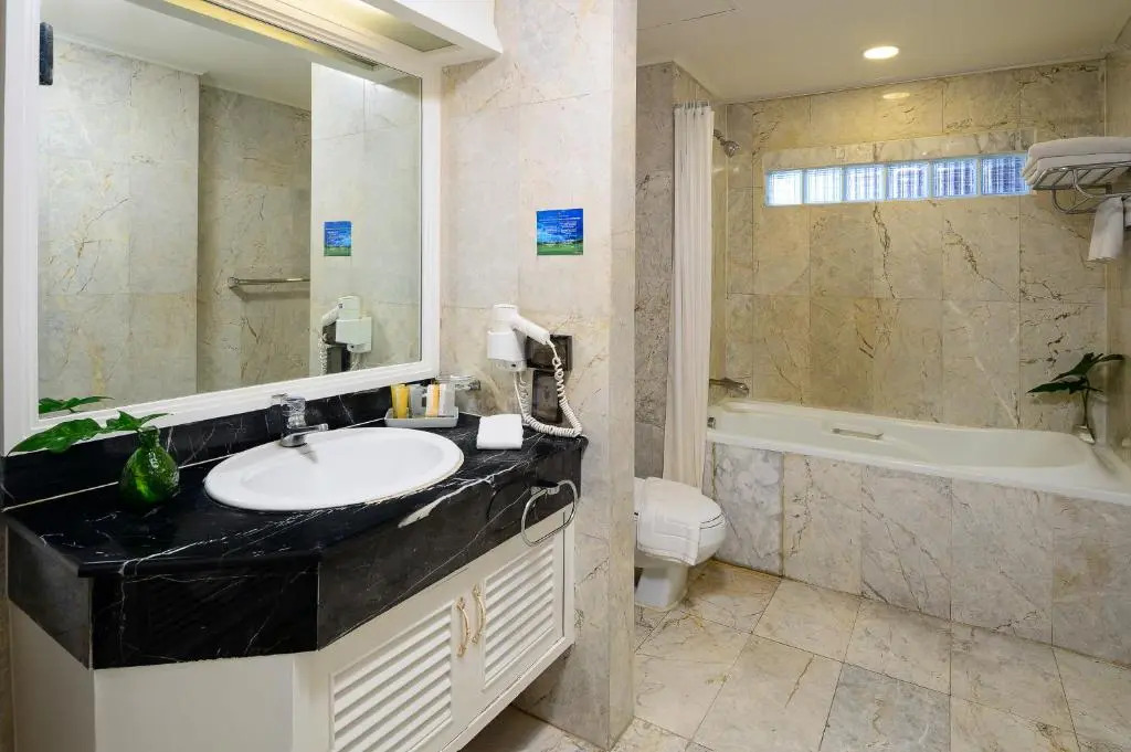Samala Bangkok Sukhumvit 15 by Kingston Hotels
