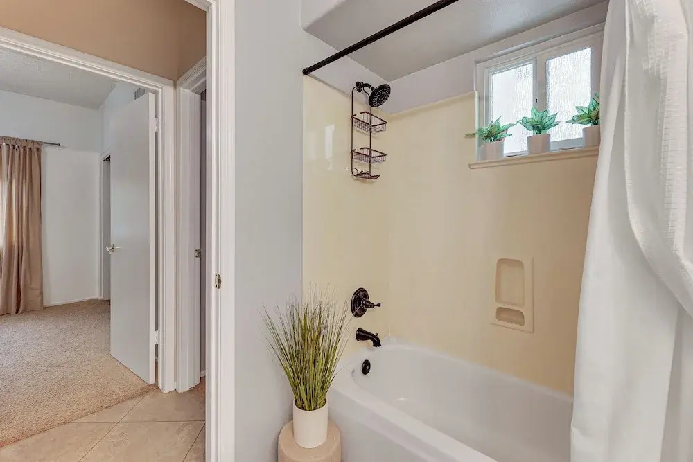 Desert Oasis Ranch-Style Mesa Home, Hiking/Tubing