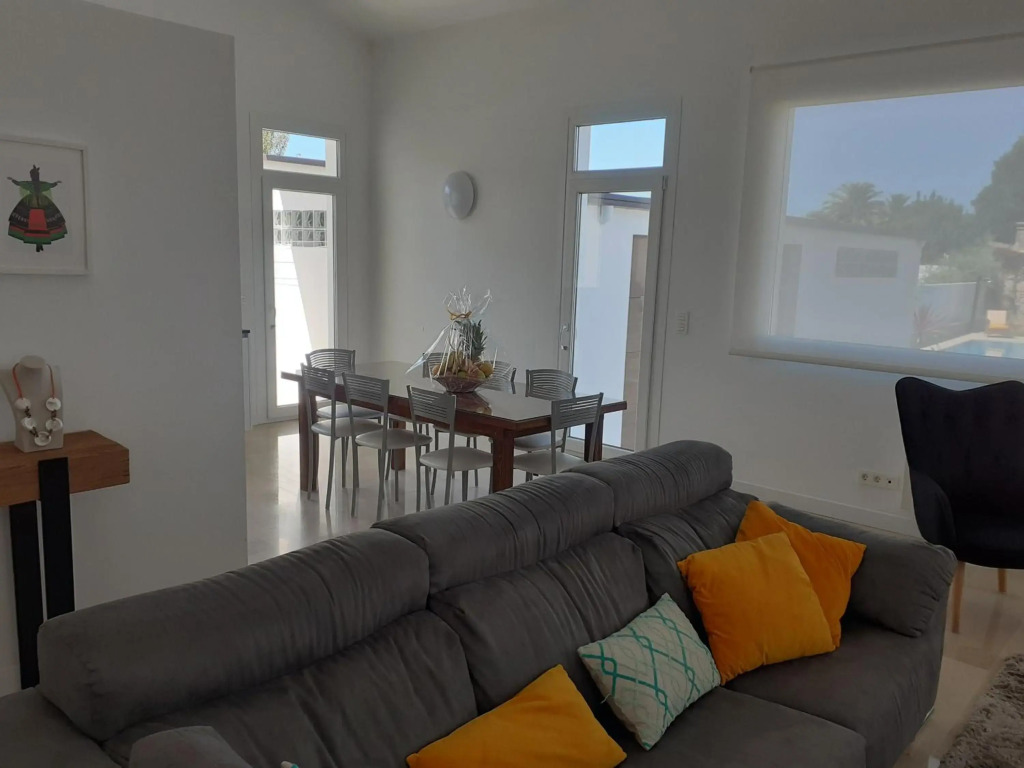 Casa rural con piscina Viña de Millan
