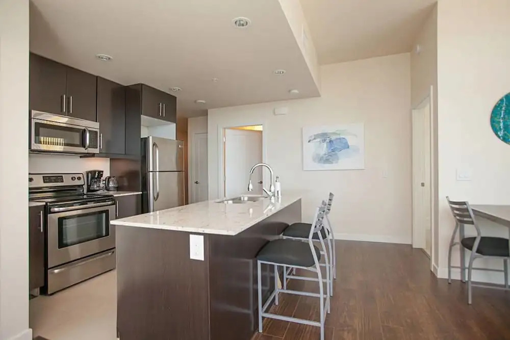 424 15th St Executive 2br