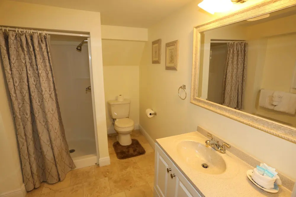 936 San Carlos
