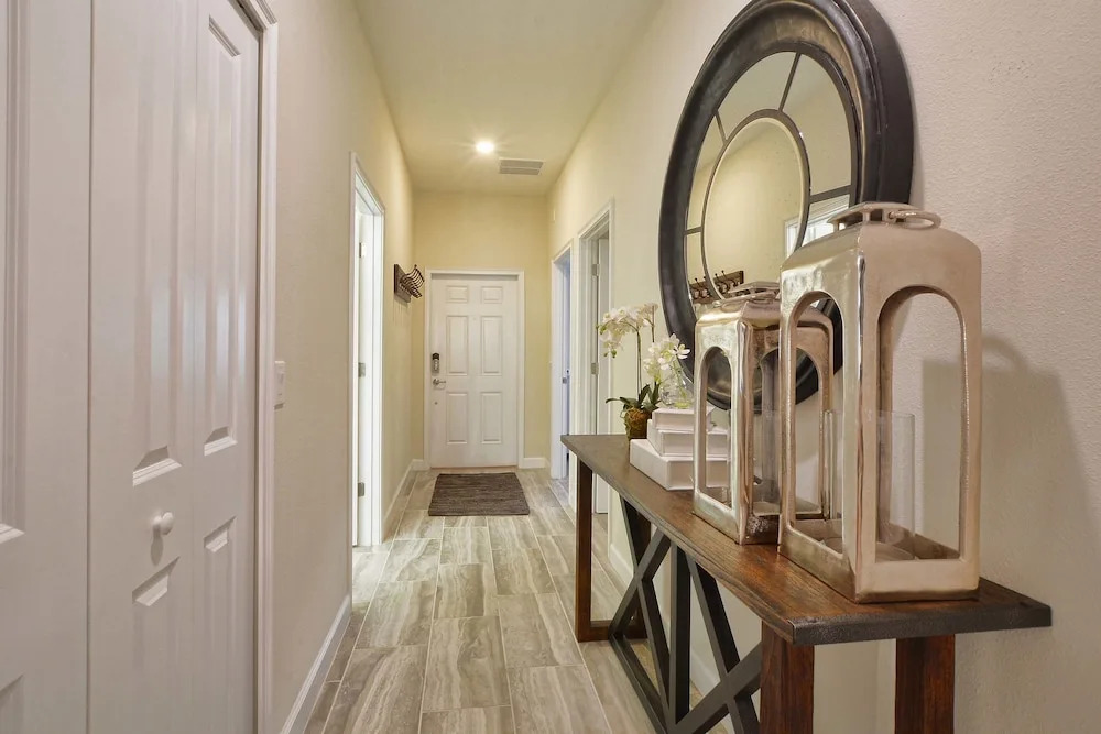 Storey Lake-4 Bedroom Townhome w/Spashpool-1613ST