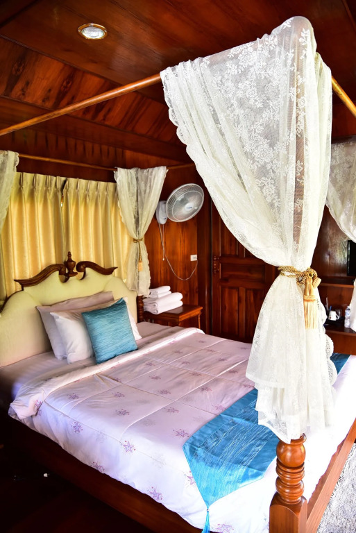 Thai House Resort