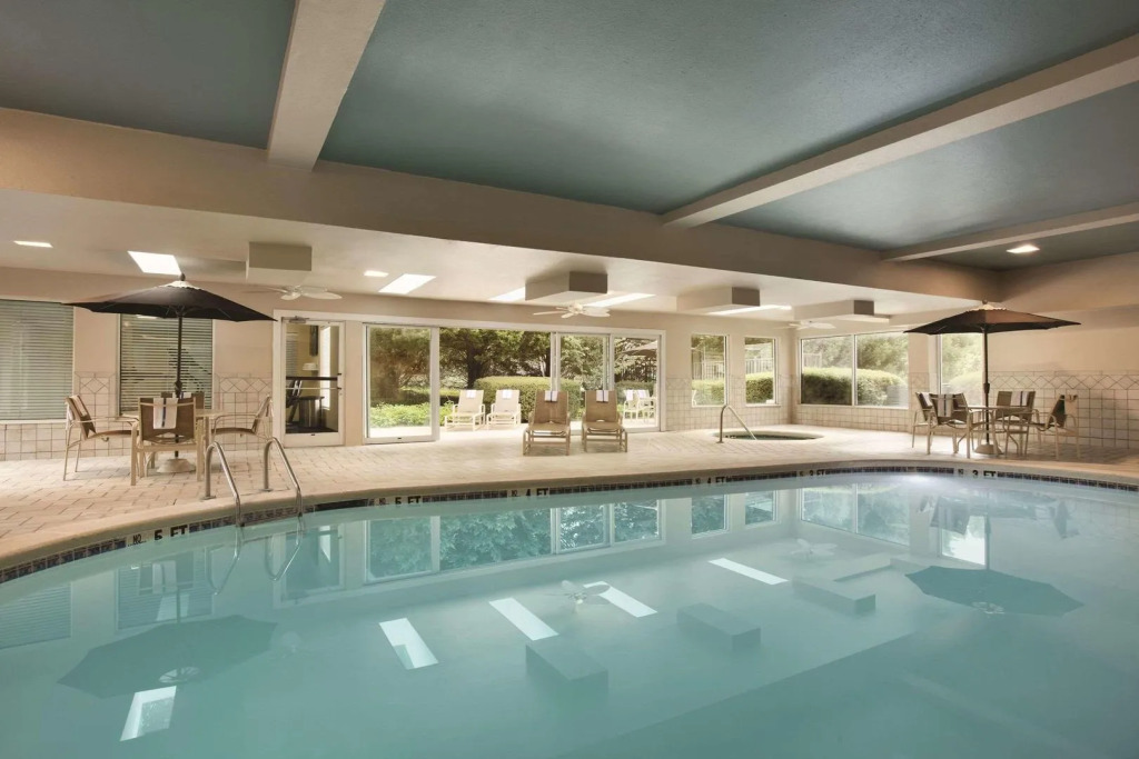 Country Inn & Suites By Radisson, Atlanta Airport North, GA