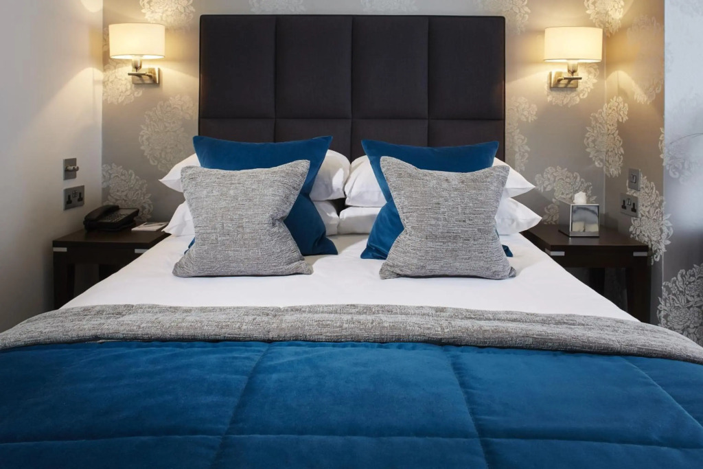 Mandolay Hotel Guildford
