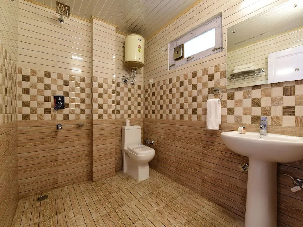 OYO 15216 North Villa