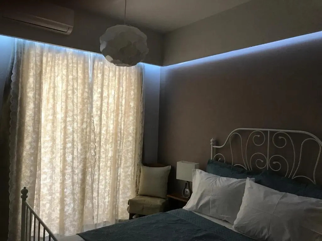 Artemis Rooms - Beach at Your Doorstep
