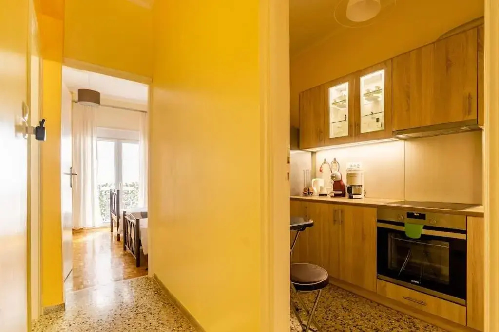Bright,Comfort Renovated House(107m²) in the heart of Athens
