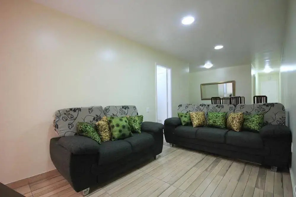 Garibaldi 102 - 2 BR Apartment in Copacabana - GHS 38202