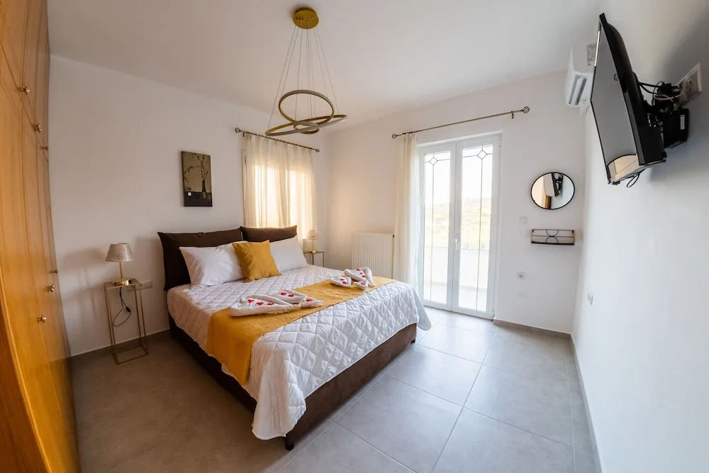 Villa Nontas Ntina with Private Pool & Playground
