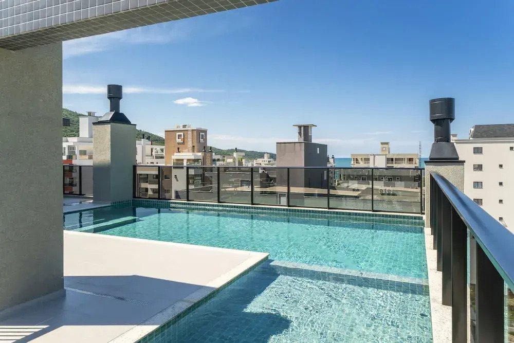 1034 - Apartamento com piscina apto 104
