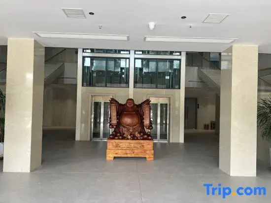 Xinboyuan Hostel