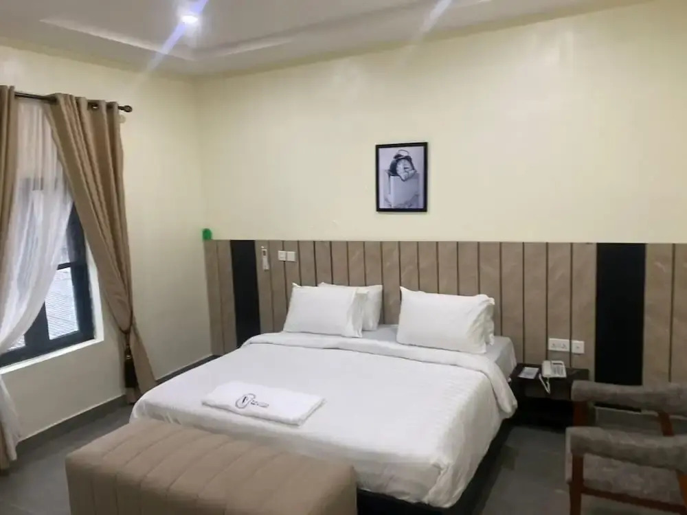 Victia Suite and Lounge