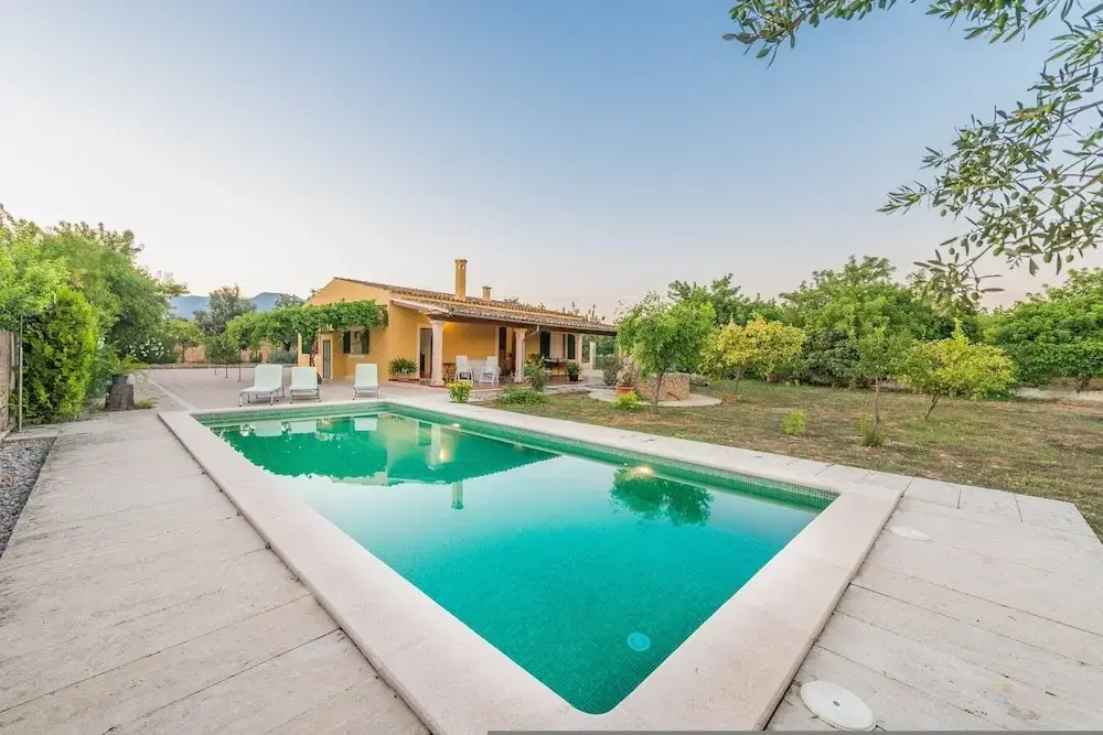 Can Moscari in Inca With 3 Bedrooms and 2 Bathrooms