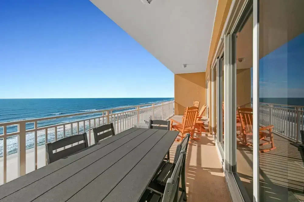 Sterling Beach #1206