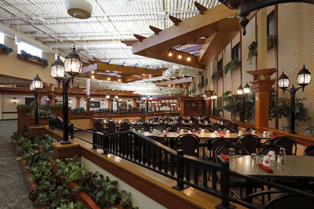 Canad Inns Destination Centre Fort Garry