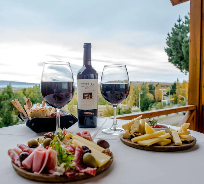 Mirador del Lago Hotel