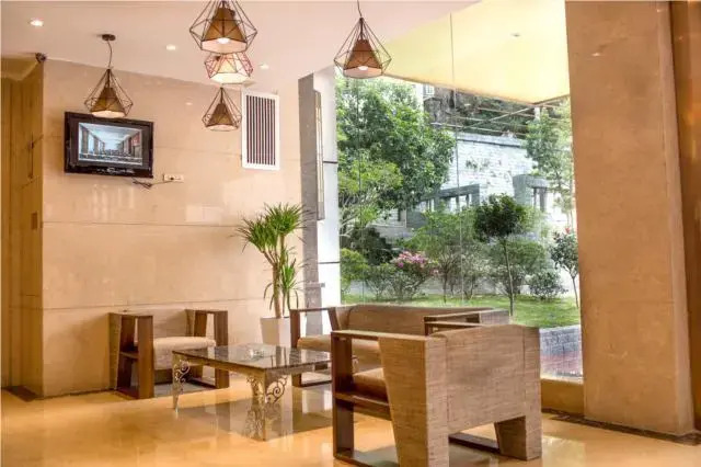 Borrman Hotel Liuzhou Yufeng Garden Gubu Mall