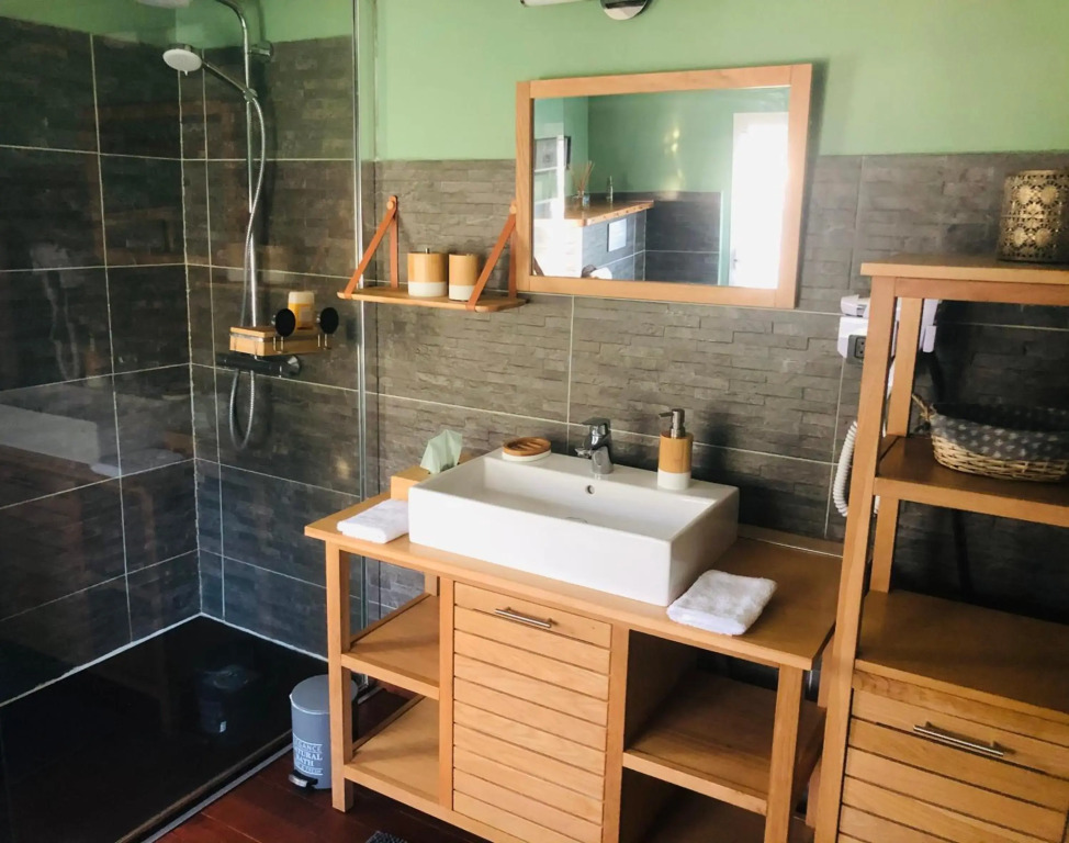 Habitation Baliache - Maison créole avec jardin privatif, plage à 200m