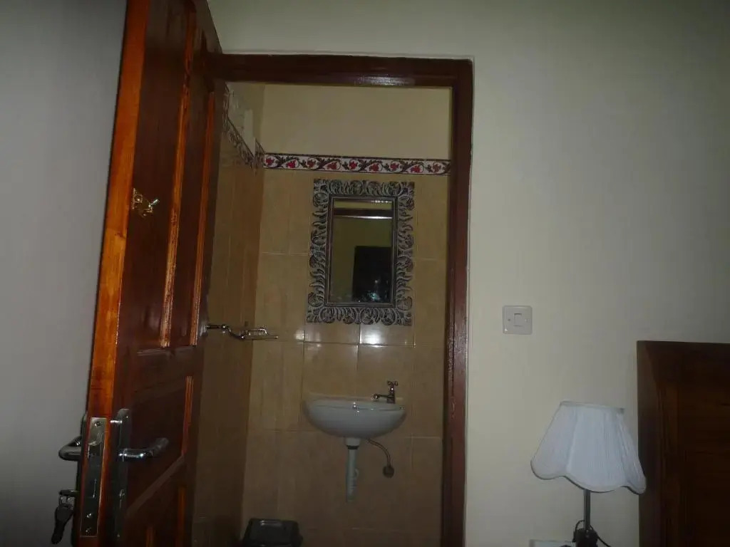 Shindu Home Stay