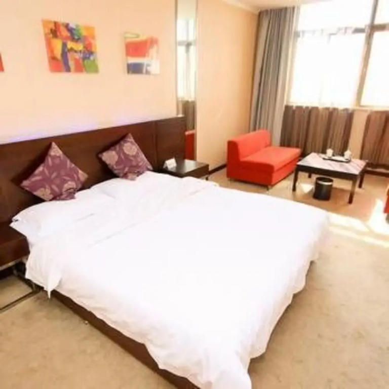 Yangguang Langhao Business Hotel