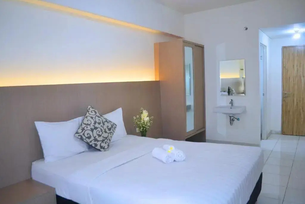 Candiland Apartment by Sinergi