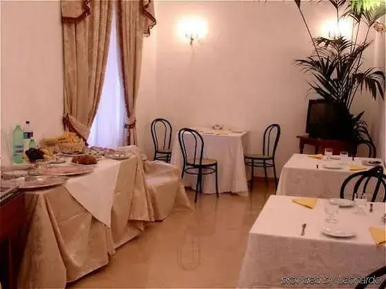 Mac Mahon - 3838 - Milan - HLD 40566