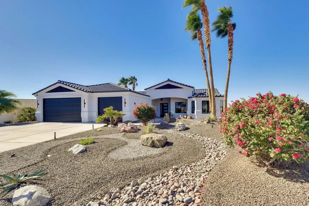 4 Mi to Dtwn: Luxe Gem w/ Pool in Lake Havasu City