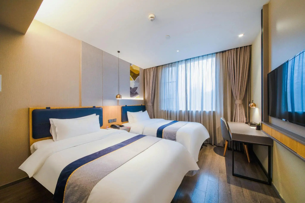 Motel 168 Shanghai Qi Bao
