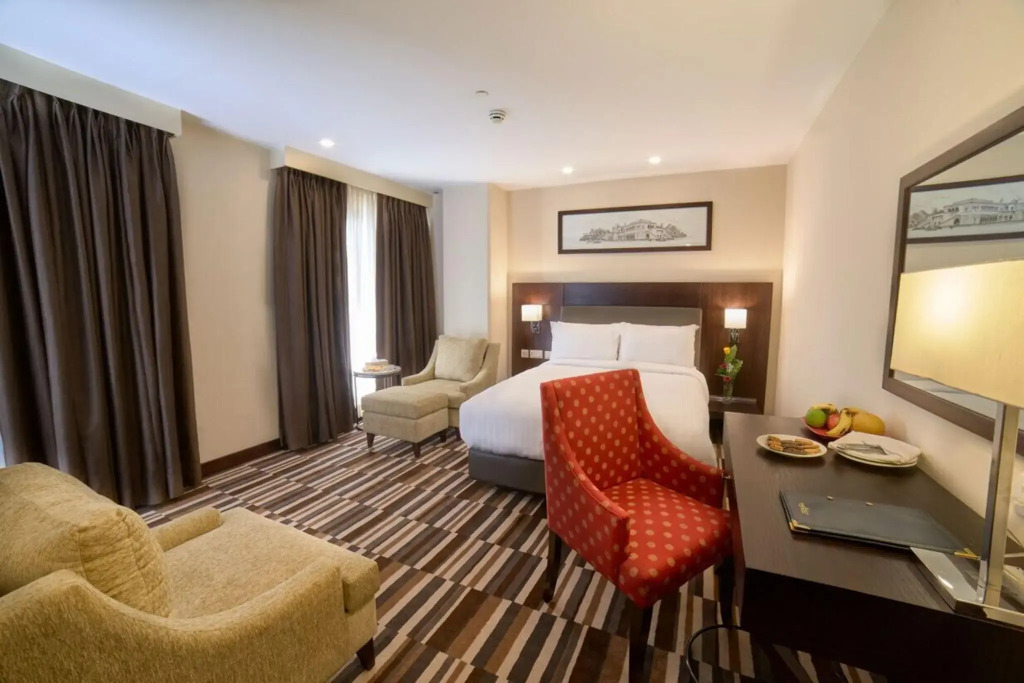 Avari Xpress Gulberg