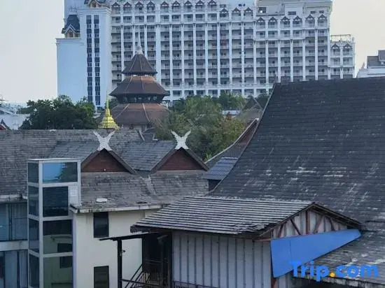 Guanlan Homestay (Xingguang Night Market Gaozhuang Branch)