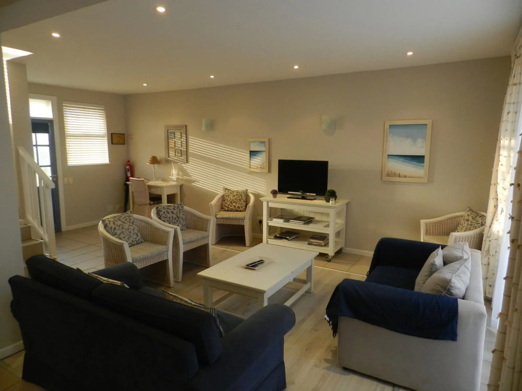 Pinnacle Point Beach & Golf - Penthouse & Villa
