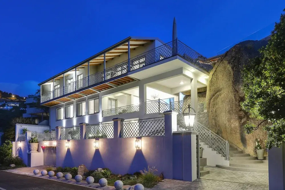 Castle Rock Villa