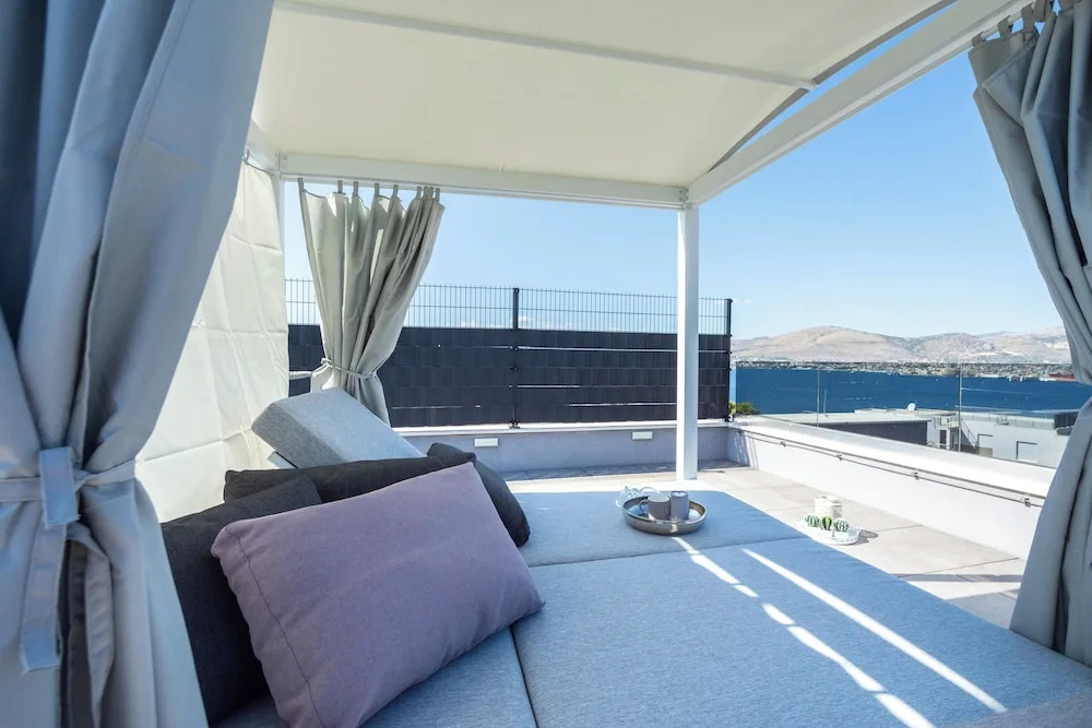 Luxury Sunset Residences - Okrug Gornji