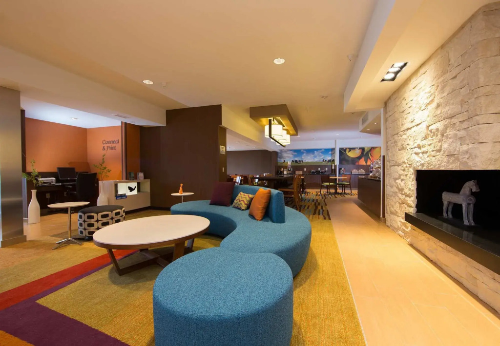 Fairfield Inn & Suites Burlington