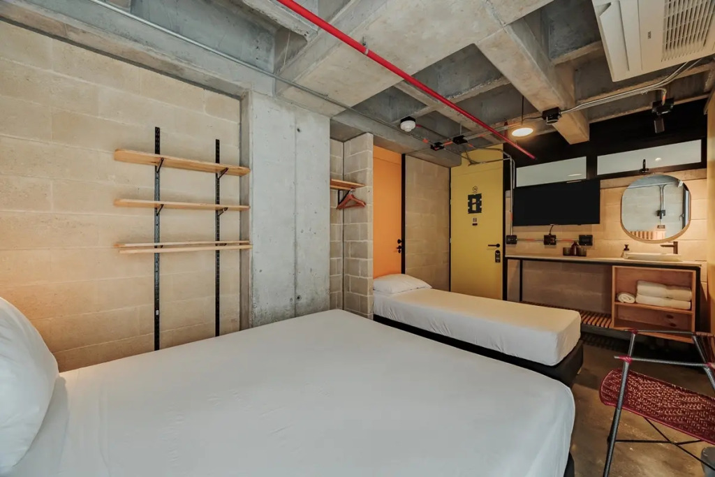 The Somos S Hotel