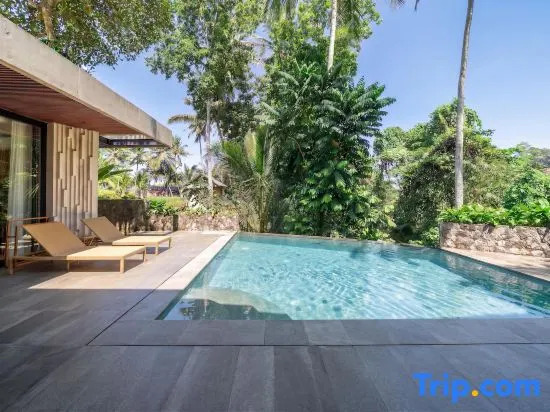 Happiness X3 - Tropical 3BR Hideaway with Huge Pool