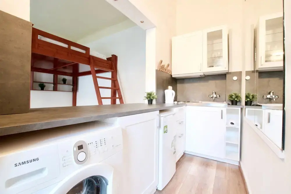 Budget Apartment by Hi5 - Nyugati 4