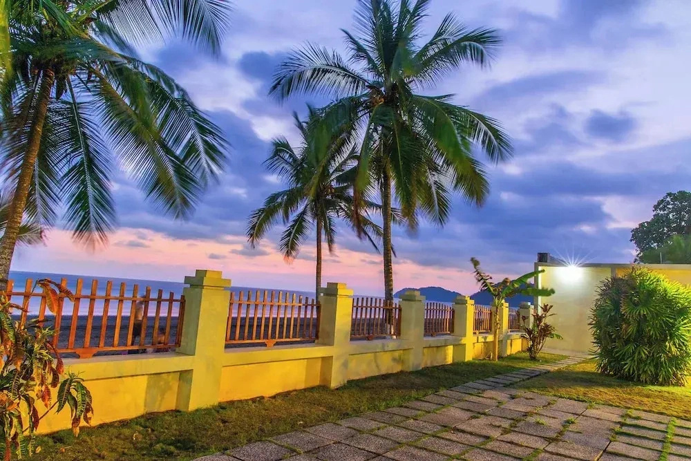 Girasol apartotel jaco beach