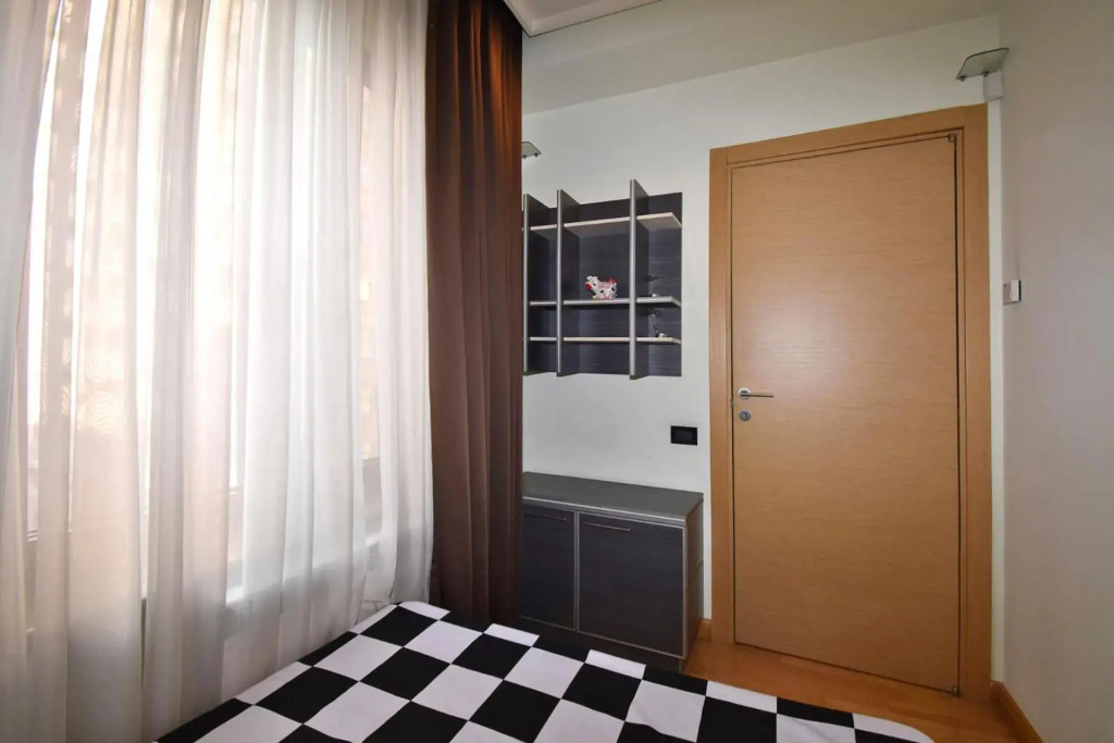Teryan street, 3 bedrooms Luxury, Duplex apartment TT444