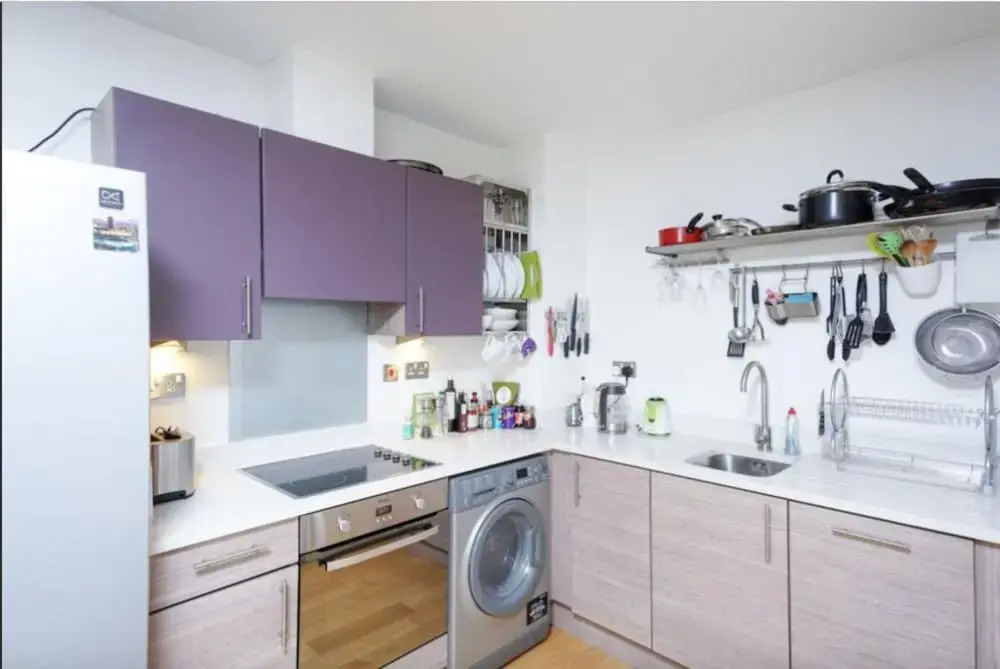 Modern 4 Bedroom Canal-side North London Flat