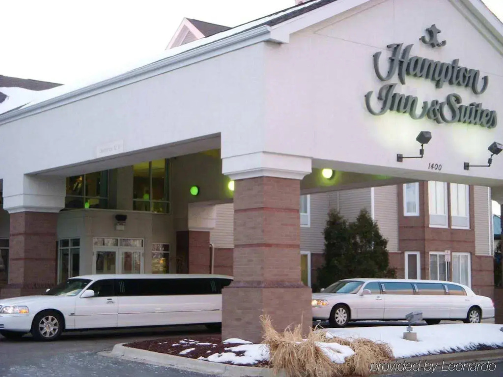 Hampton Inn & Suites Lincolnshire