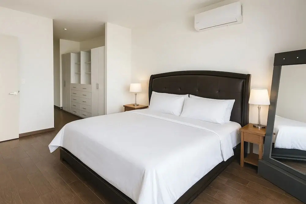 Panoramic Lofts La Silla