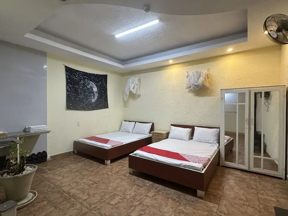 OYO 1232 Pòn Pon Hostel