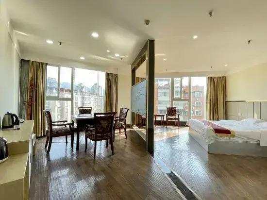 Chongqing Yuehua Hotel