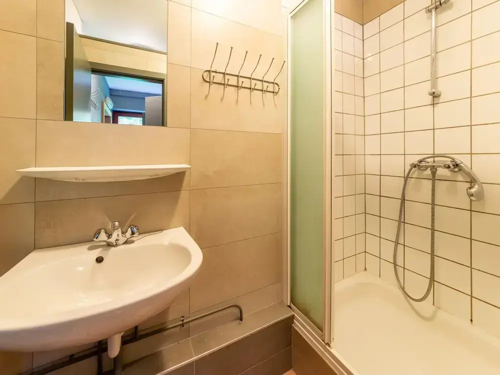 Spacious Group Stay in Wanne